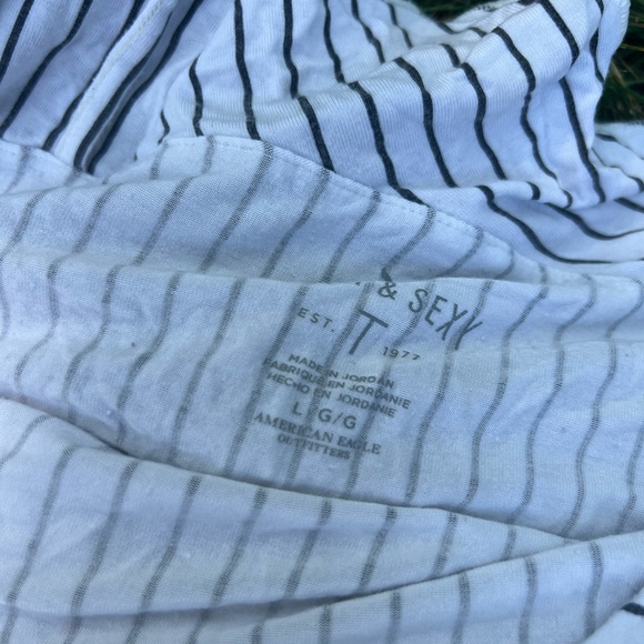 Top - Picture 4 of 5